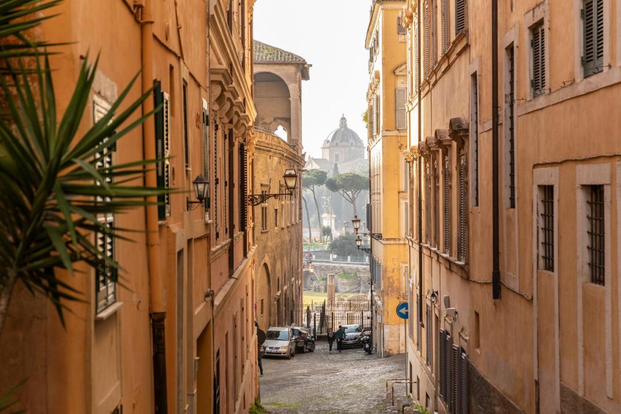 Deza Cozy Place In Monti Apartment Rome Exterior photo